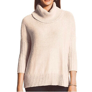 59. WOMENS CHICO’S 1/M DETAIL SWEATER